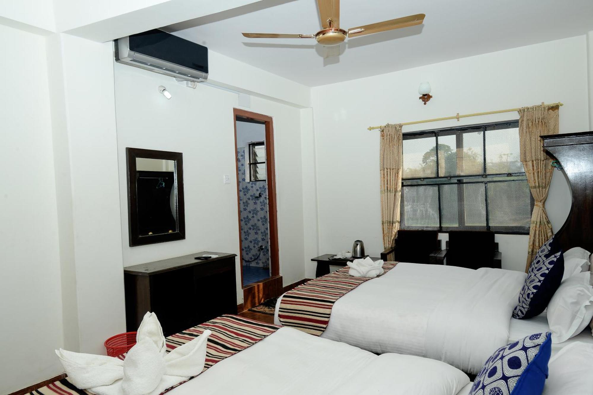 Hotel Admire Pokhara Pvt. Ltd. Eksteriør bilde
